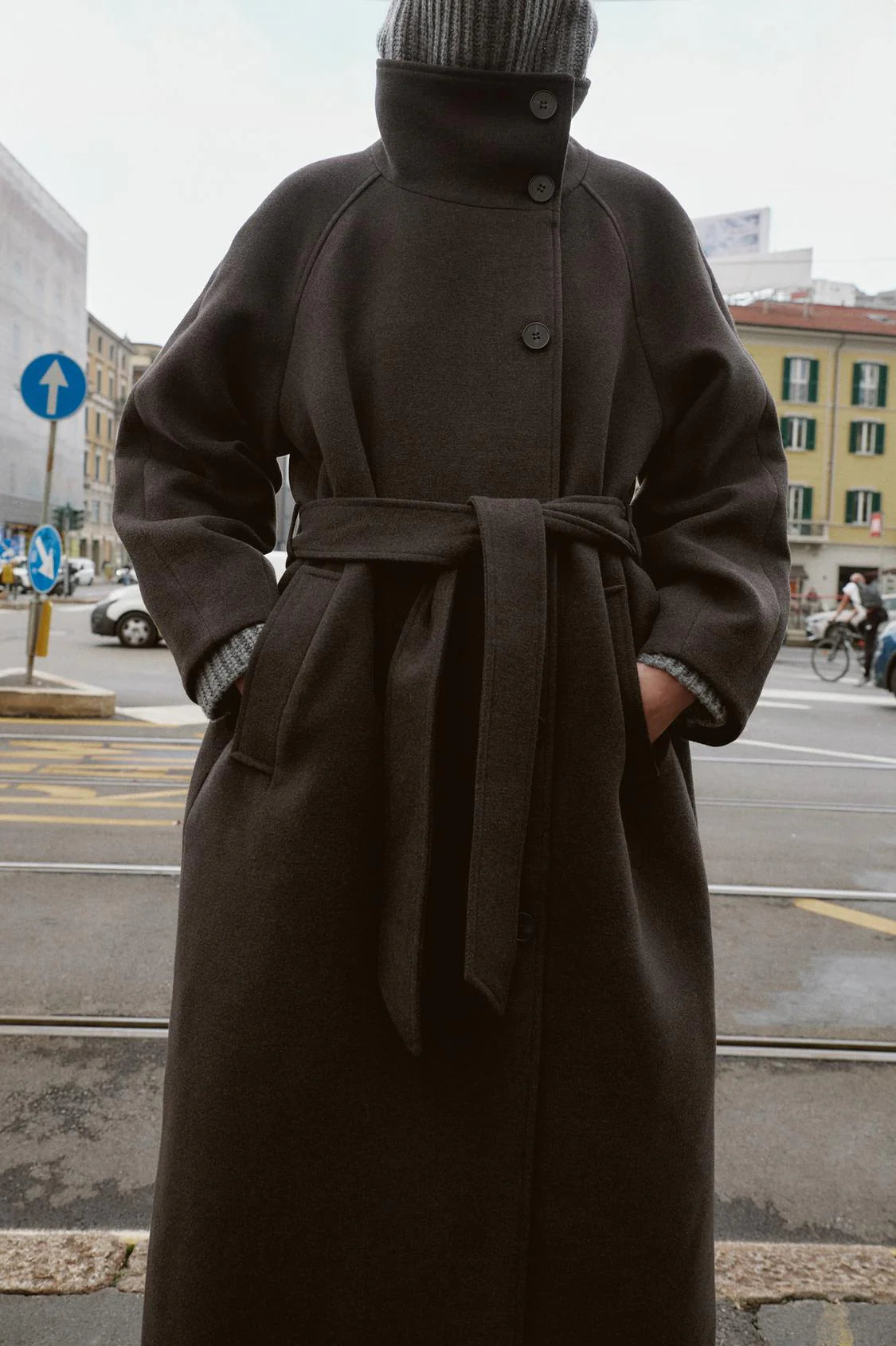Serenelle | wool coat with waist belt