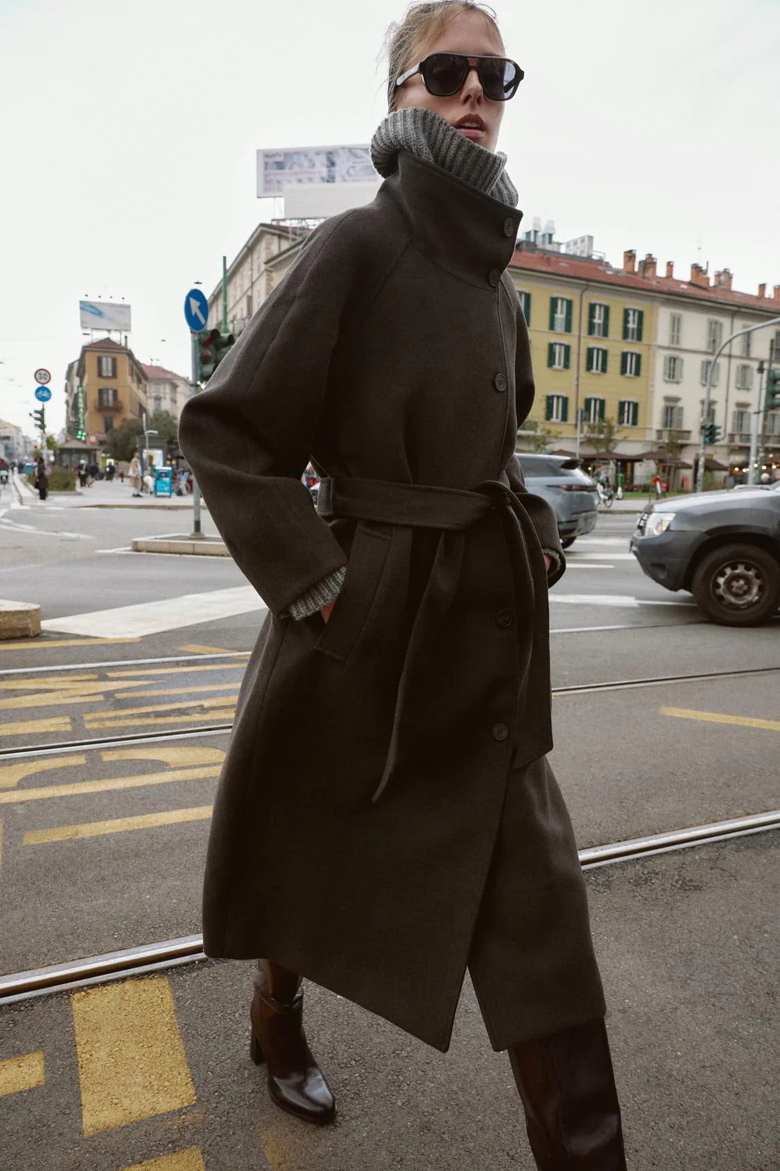 Serenelle | wool coat with waist belt