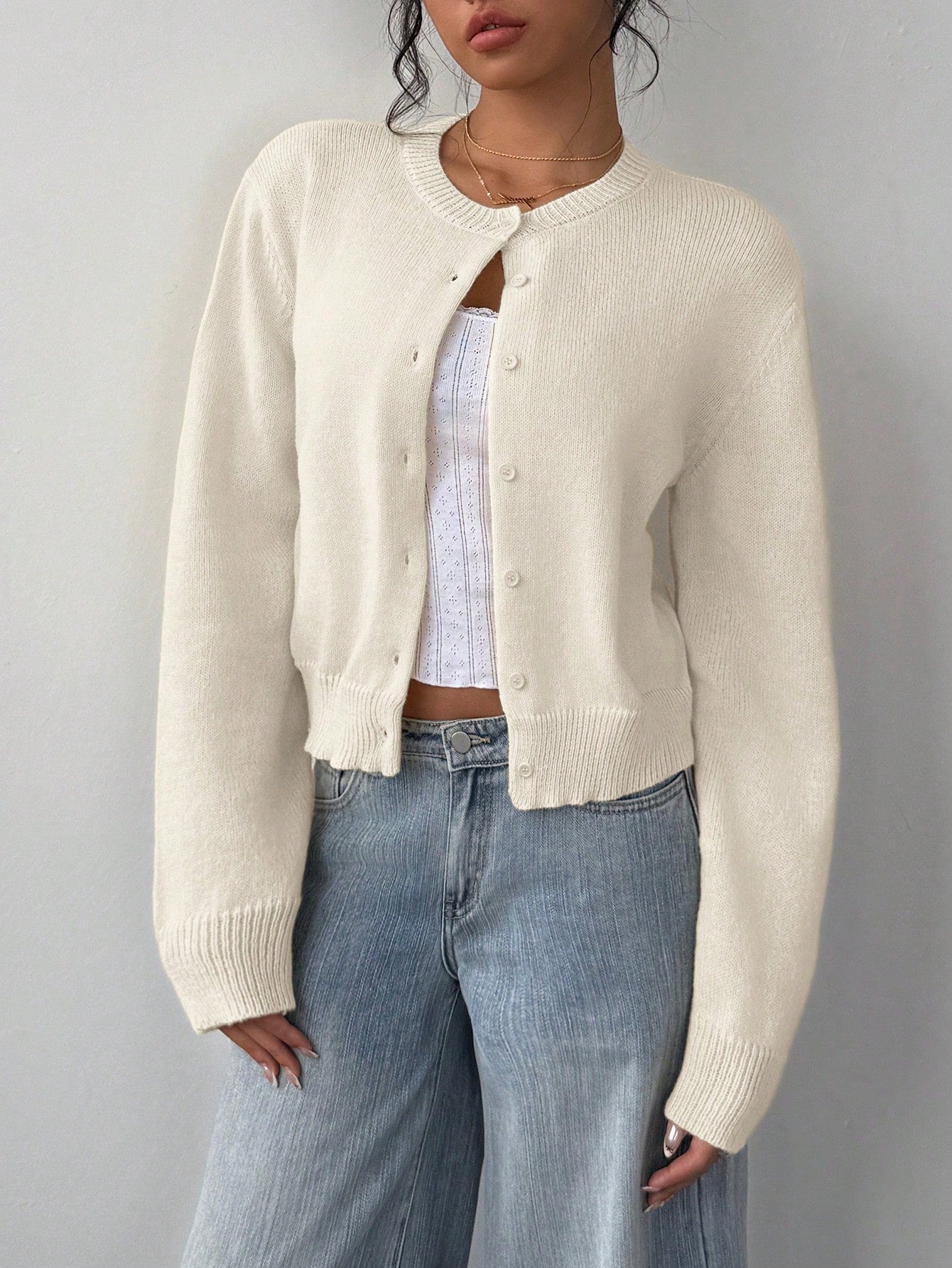 Elira | knitted cardigan with long sleeves