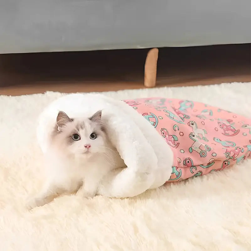 PurrLounge™ - Sleeping bag for dogs & cats