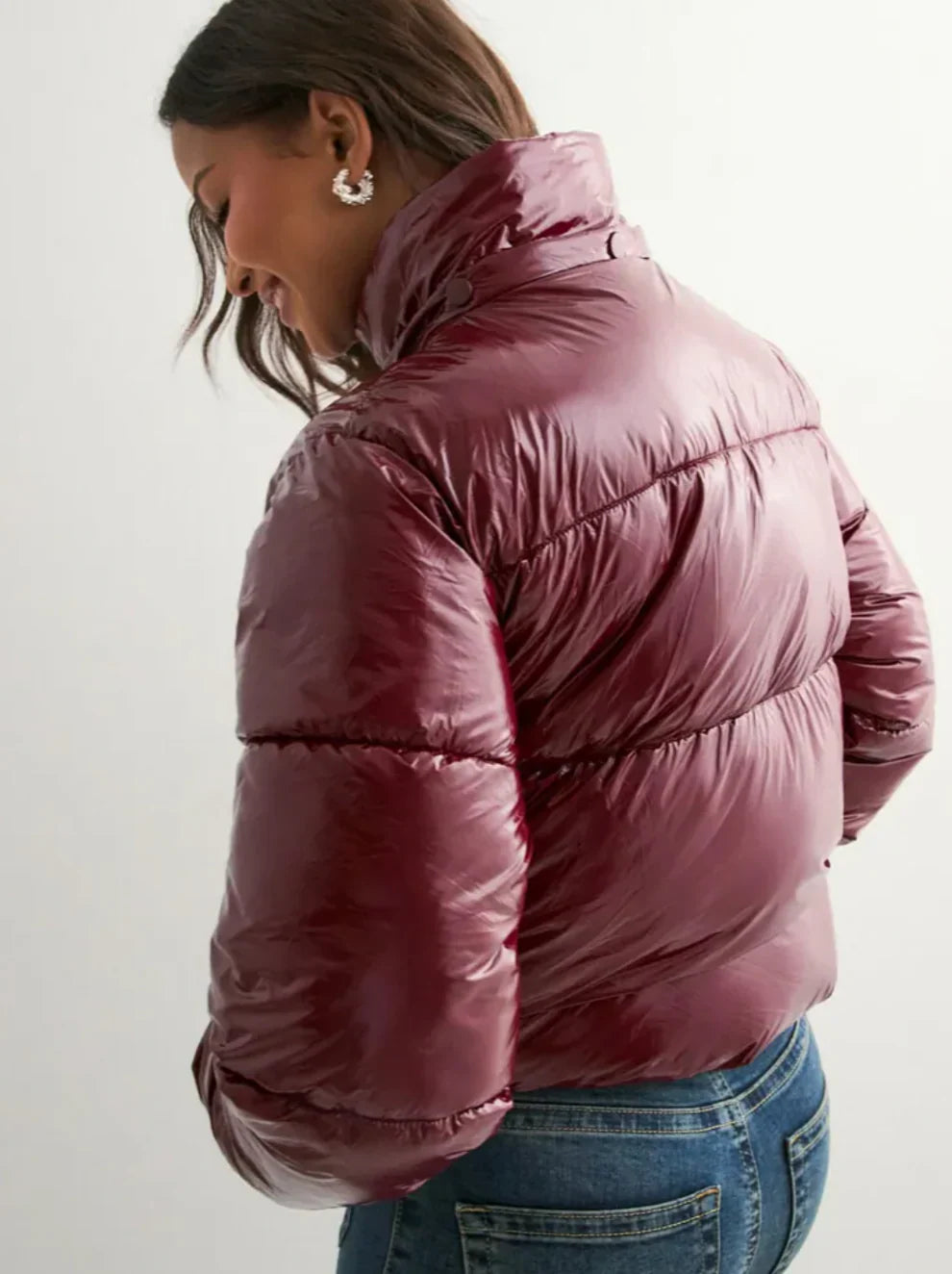 Elyora | Glossy down jacket