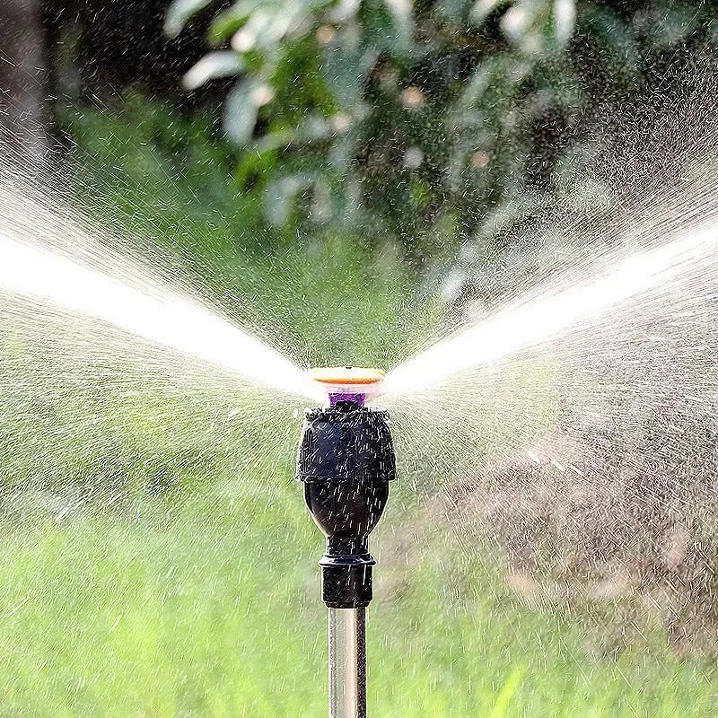 WaterSpray Pro™ | Automatische tuinsproeier met 360° bereik!